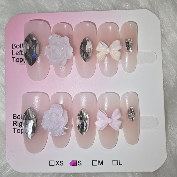 Other - Pink Press-On Nails with Rhinestones and Bows